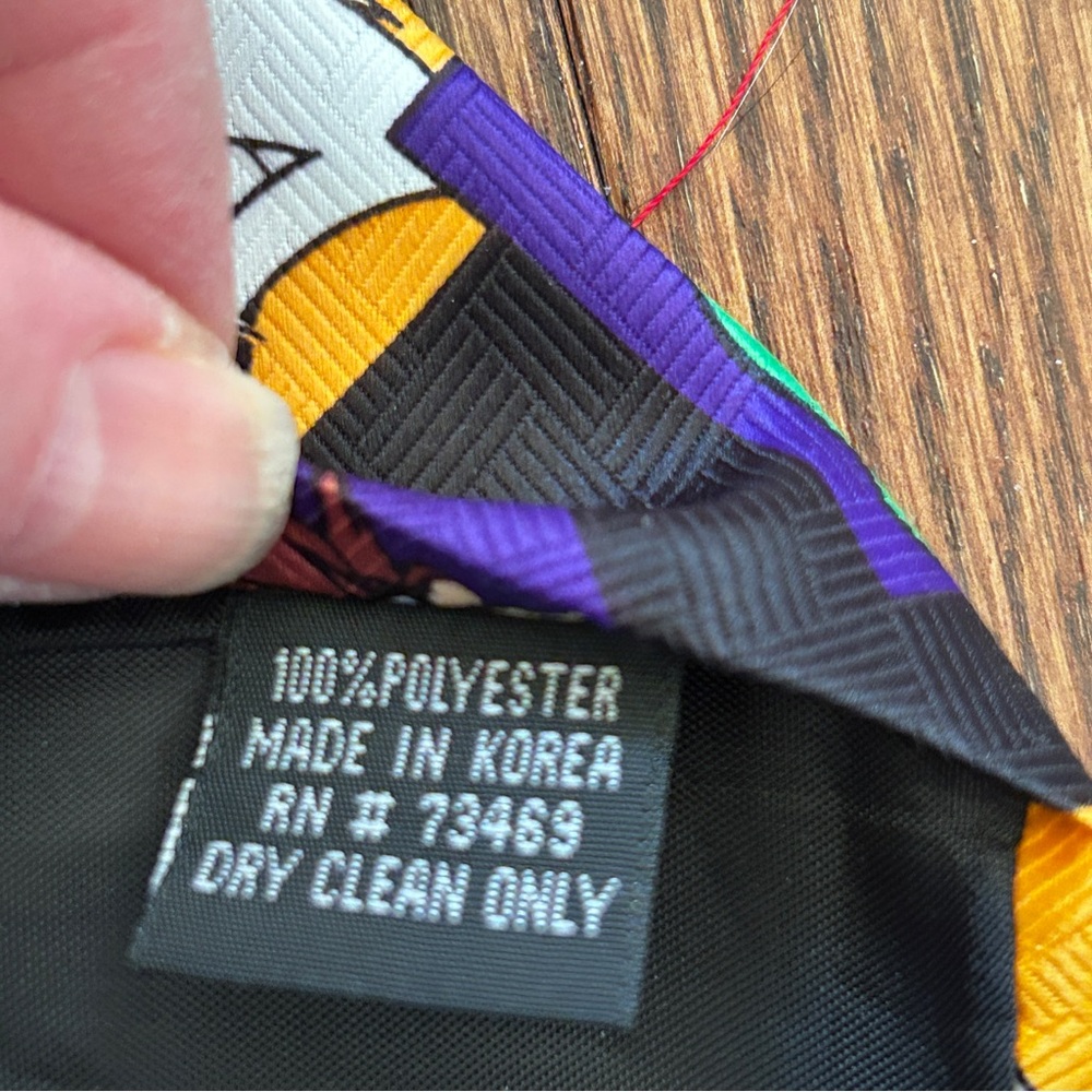 VINTAGE Warner Bros Looney Tunes Cartoon Characters Neck Tie 2000 - Picture 6 of 6